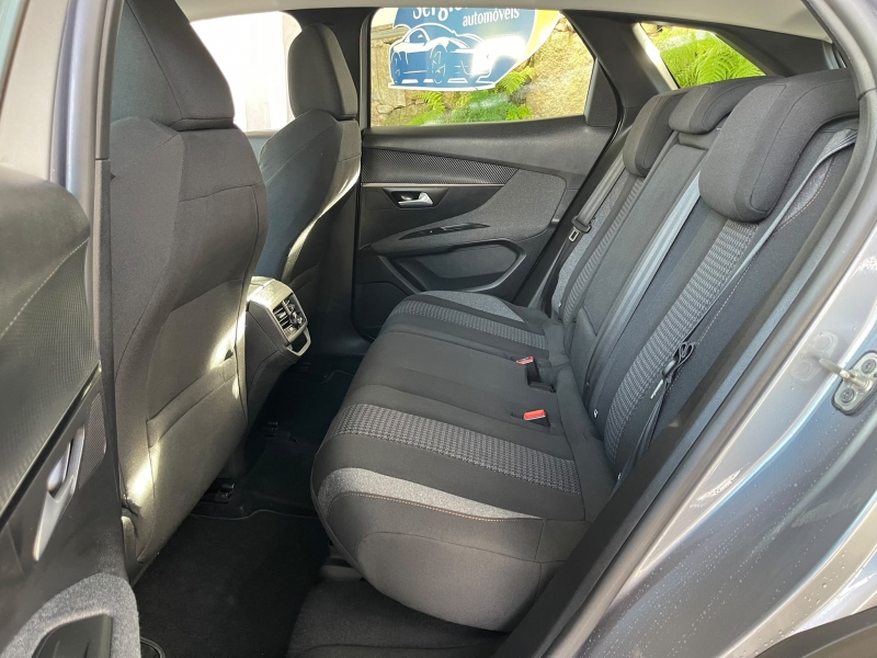 Peugeot 3008 1.5 BlueHDi Active Pack