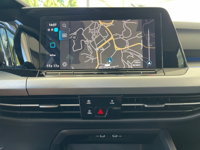 Volkswagen Golf 2.0 TDI Conceptline