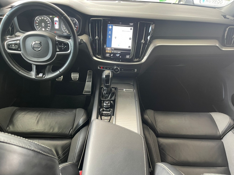 Volvo V60 D3 R-Design