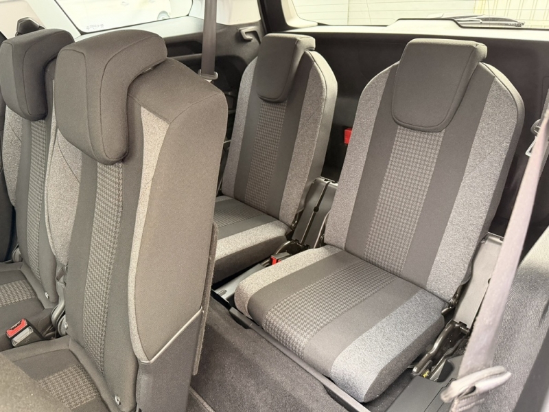 Peugeot 5008 1.5 BlueHDI 130cv Allure
