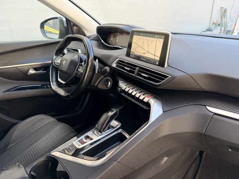 Peugeot 5008 1.6 HDI 120cv Automatica