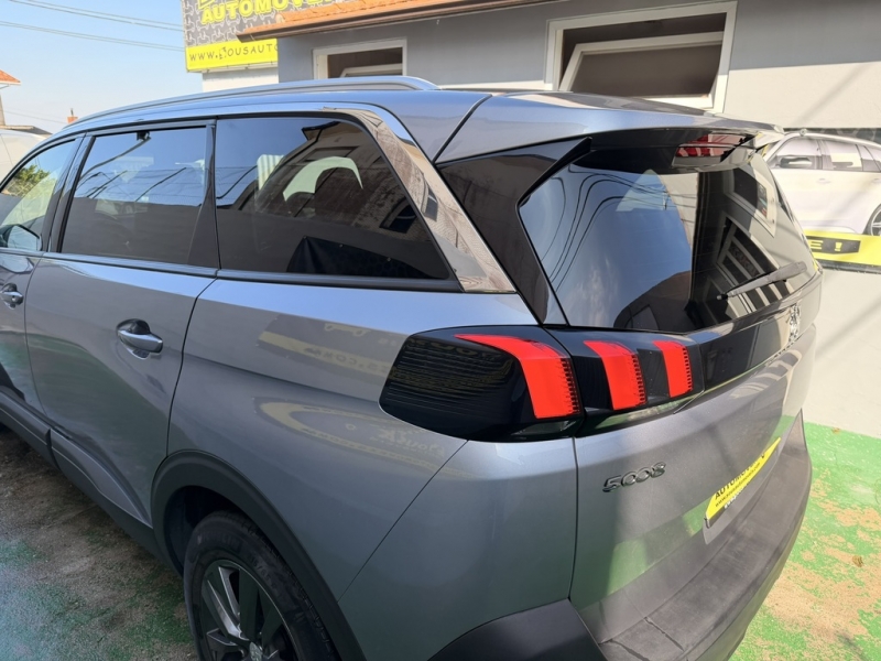 Peugeot 5008 1.6 HDI 120cv Automatica
